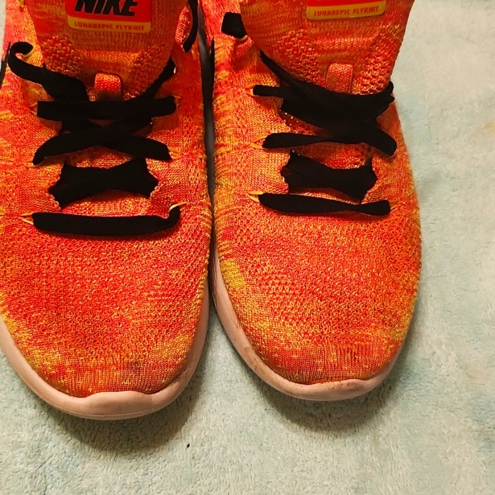 Nike Orange/Yellow Lunarlon size 9.5